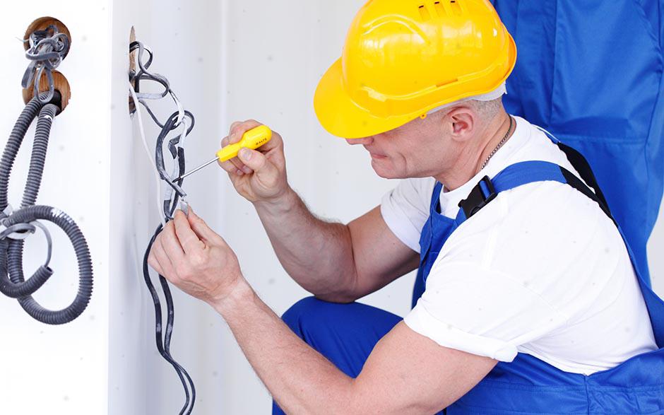 monteur électricien Lieusaint
